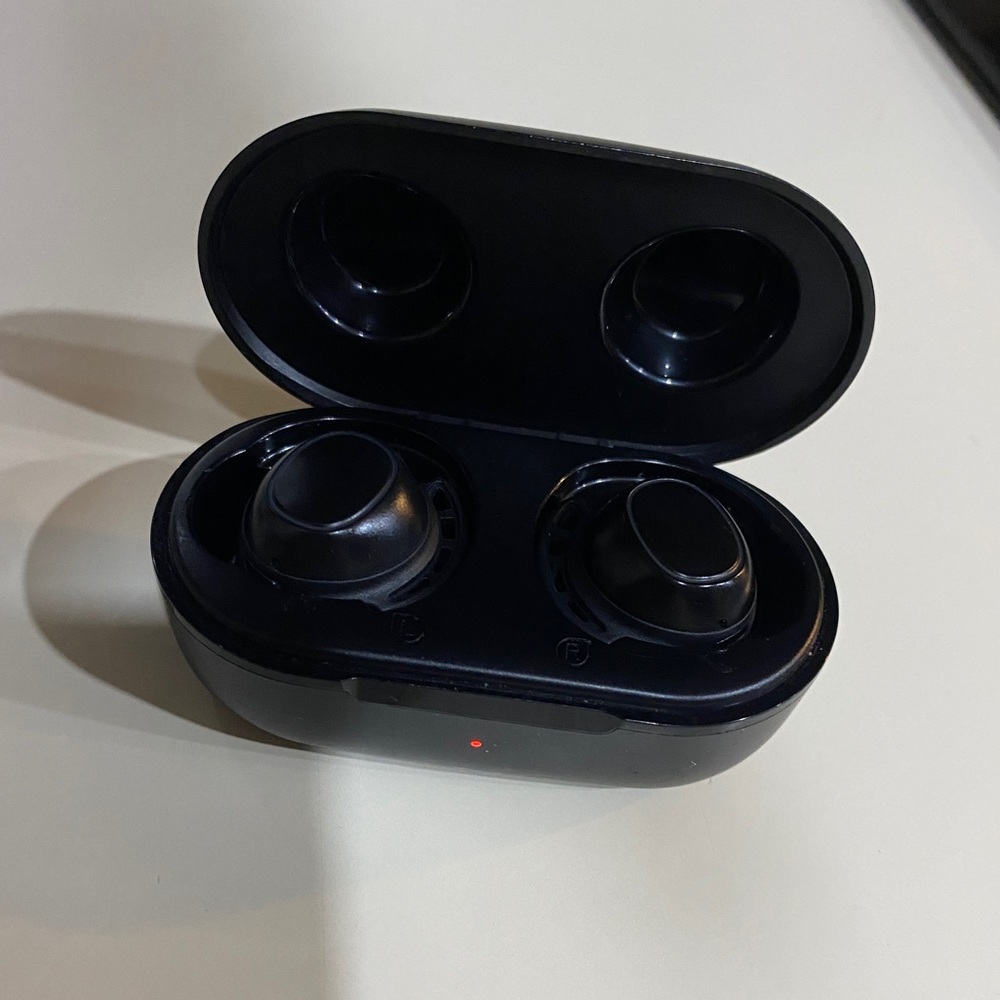 Bluetooth Earbuds